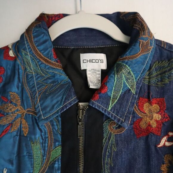 Chico's Women's Sz 2 (L/12) Multi Floral Embroidered Lined Denim Jacket $159 - Picture 4 of 15